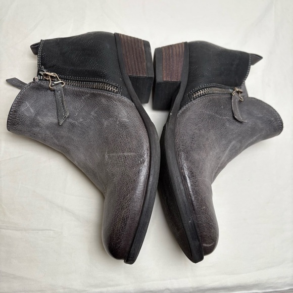 MIZ MOOZ Grey Black Double Zip Leather Ankle Bootie Boots 38 (7.5 & 8) - Picture 10 of 12
